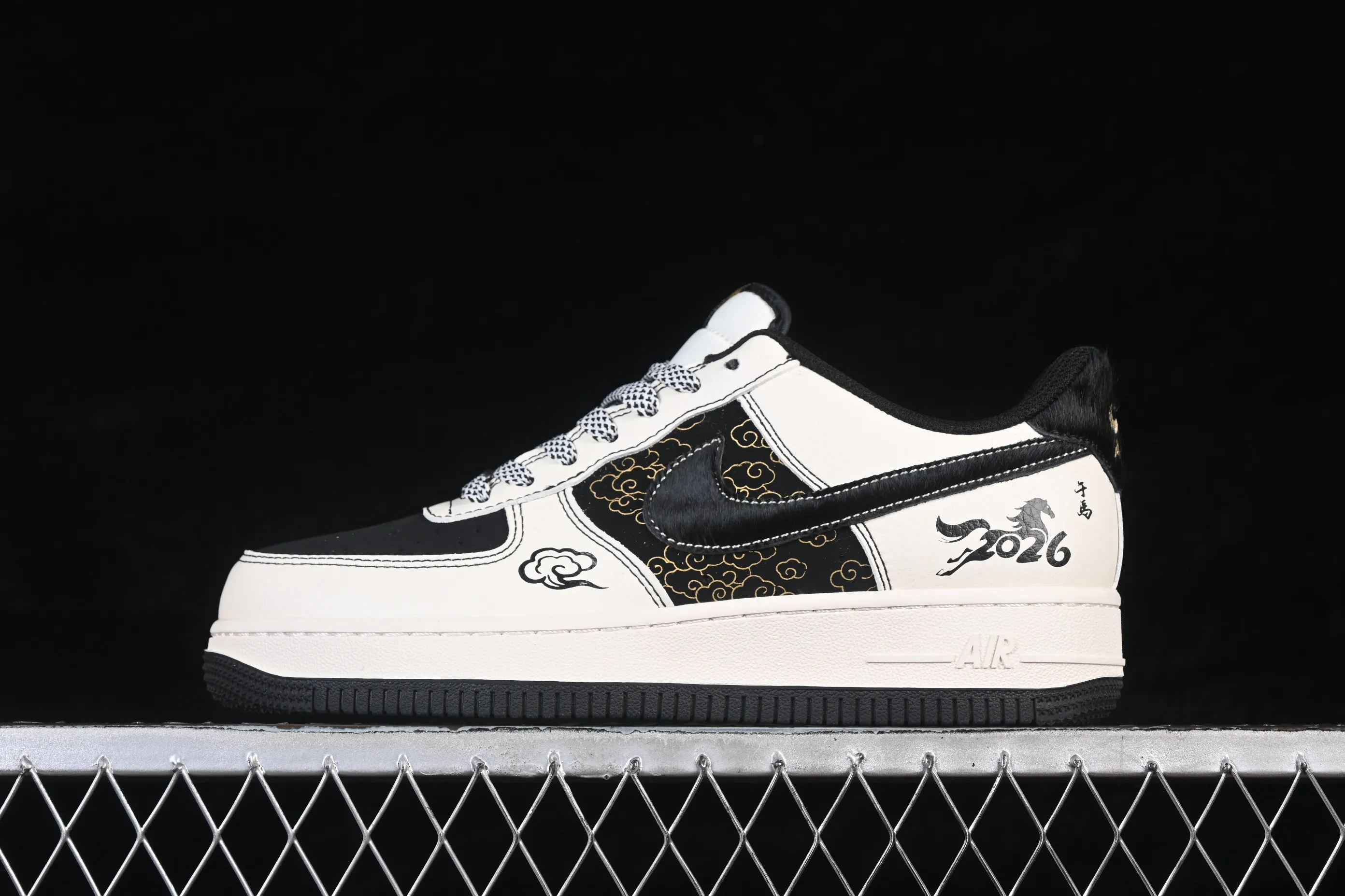 All categories Nk Air Force 1 Air Force series Nk Air Force 1 Low Air Force low-top Nike Air Force 1'07 Low Limited to the Year of the Horse, you will get rich soon Air Force 1 low-top casual sneakers QW5288-128